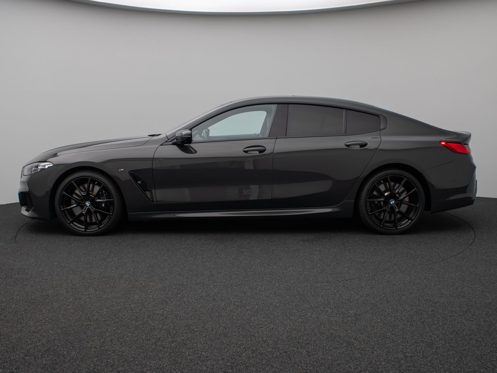 Fahrzeugabbildung BMW M850i xD GC Panorama 360°DAB H/K SoftCl 20Zoll