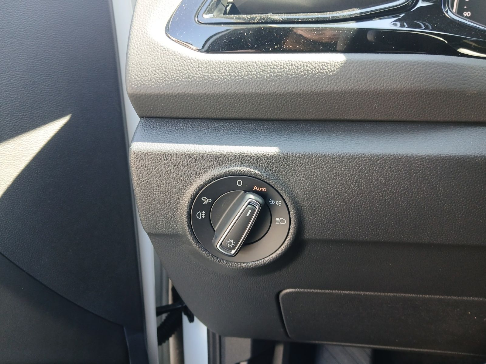Fahrzeugabbildung Volkswagen T-Roc Style 2.0 l TDI SCR 4MOTION 110 kW 2.0l TD