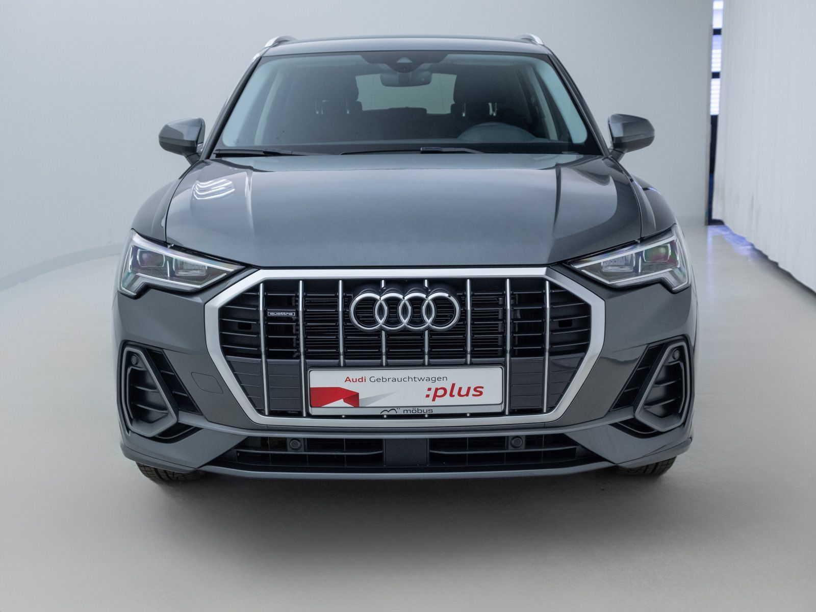 Audi Q3 45 TFSI S-TRO QUA S-LINE LED AHK ACC NAVI APP foto 3