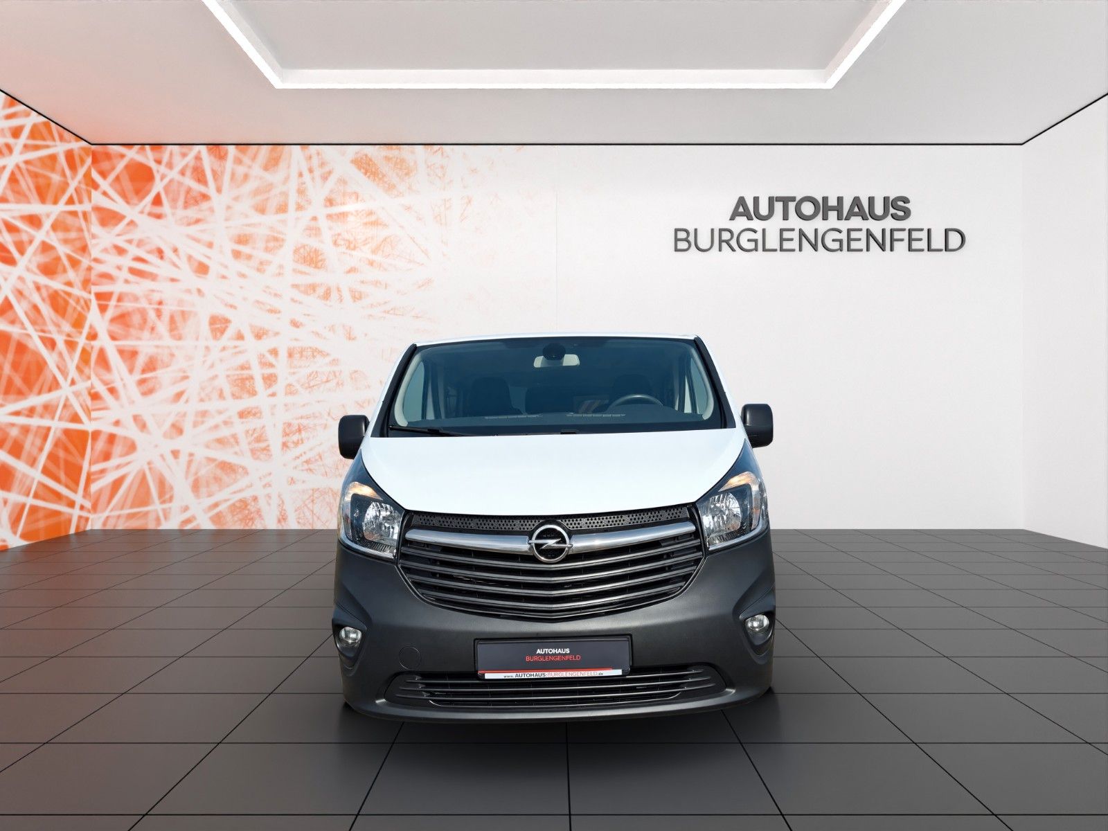 Fahrzeugabbildung Opel Vivaro B Combi ! 9-Sitzer ! NAVI ! PDC !
