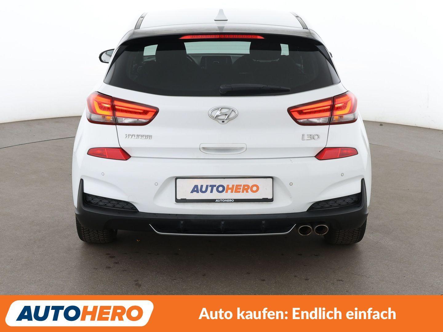 Hyundai i30 1.4 TDGI N-Line Aut.*NAVI*SPUR*PDC*SHZ*KLIMA