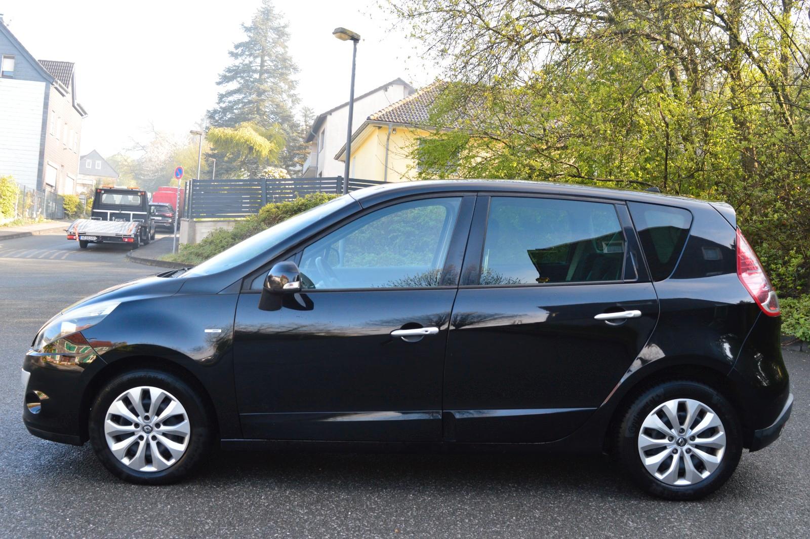 Renault Scenic III BOSE Edition-Klima-Navi-Pdc-Ahk-TOP