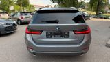 BMW 320d xDrive/Head Up/Kamera/Sportsitze/Widescreen - Thumbnail 4