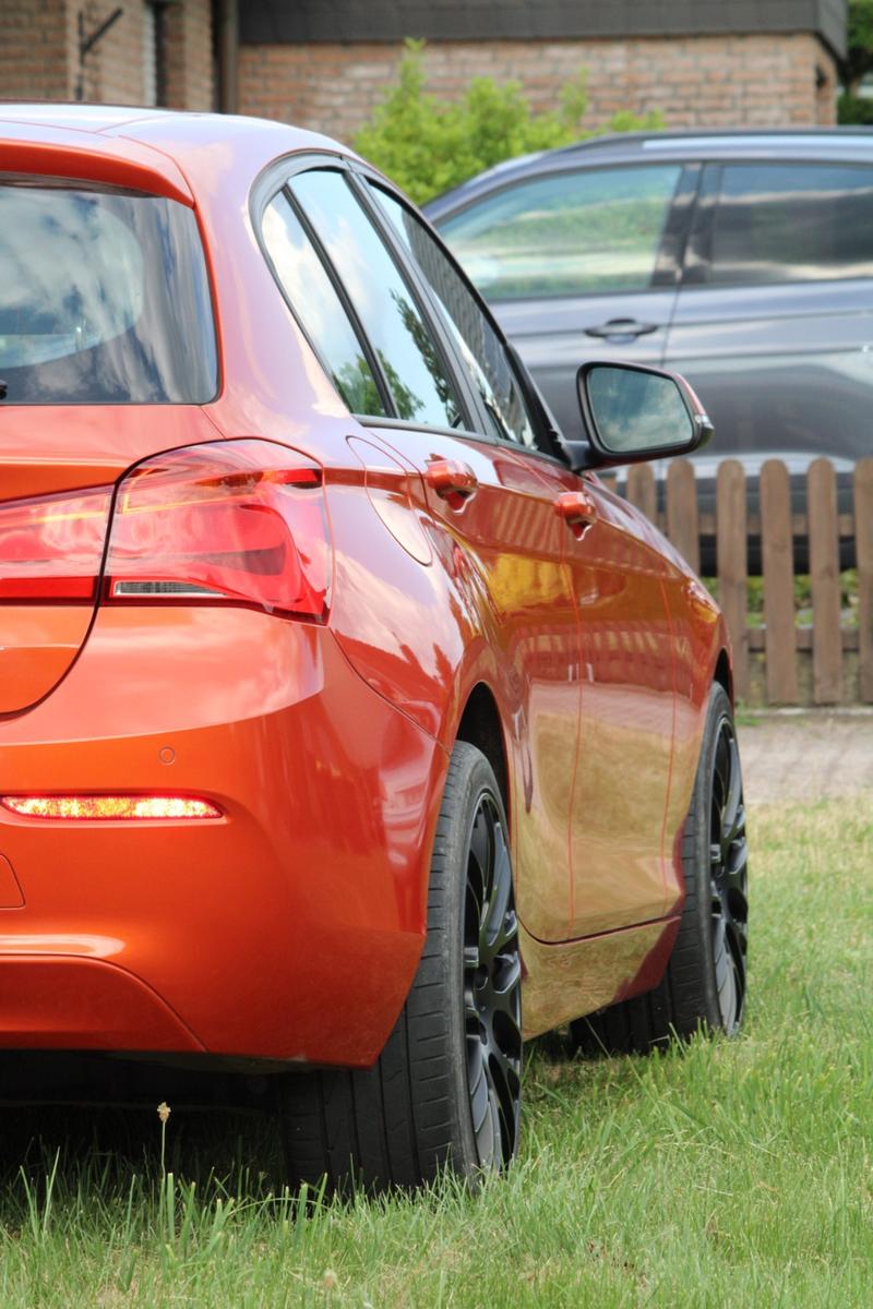 BMW 116i Advantage | 19 Zoll | scheckheftgepflegt 