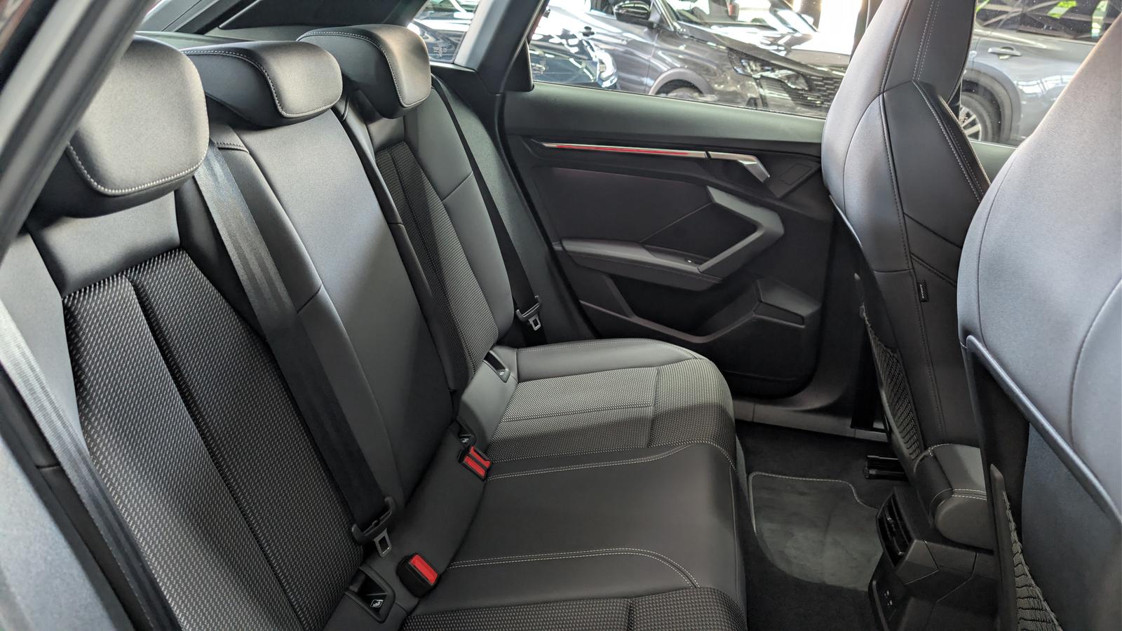 Audi A3 Sportback 30 TFSI S-Line StHz ACC AMBI LEDER, миниатюра 16