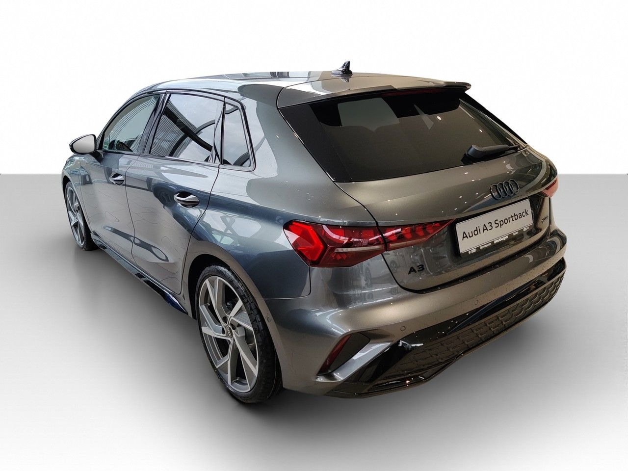 Audi A3 Sportback S line TFSI quattro 150 kW S tronic imagem 3