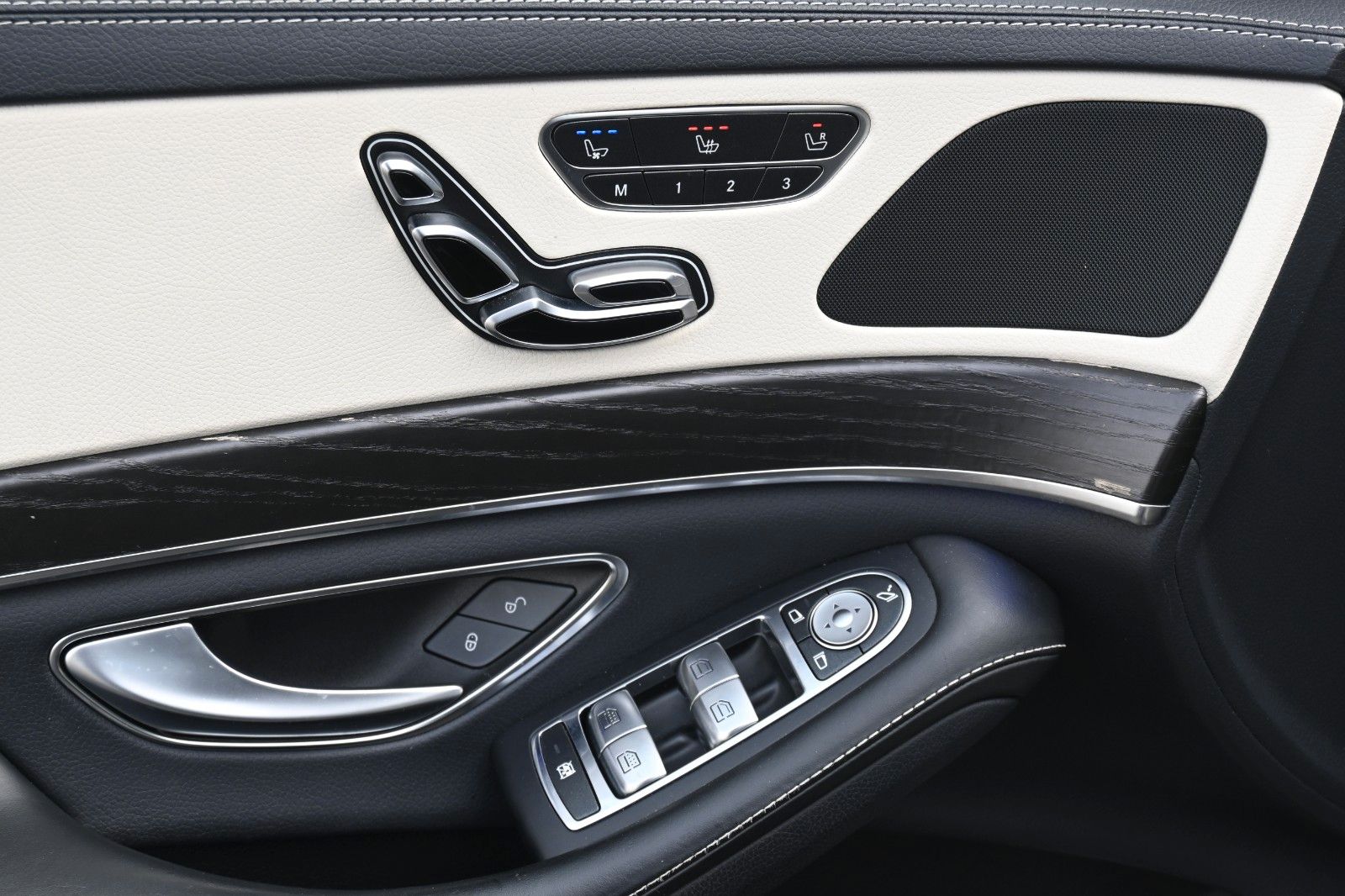 Fahrzeugabbildung Mercedes-Benz S400d Lang 4Matic*AMG*Vollausstattung