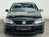 Volkswagen Golf V Lim. 1.6 ! TÜV NEU ! SHZ ! KLIMA ! - Volkswagen Golf aus 2005: 1.6