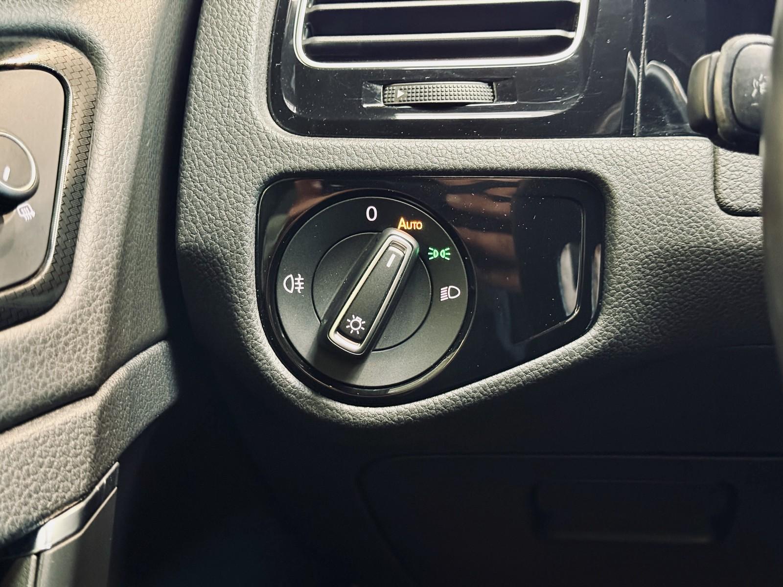 Volkswagen Golf VII R 4Motion|PANO|KAMERA|ACC|SPUR*