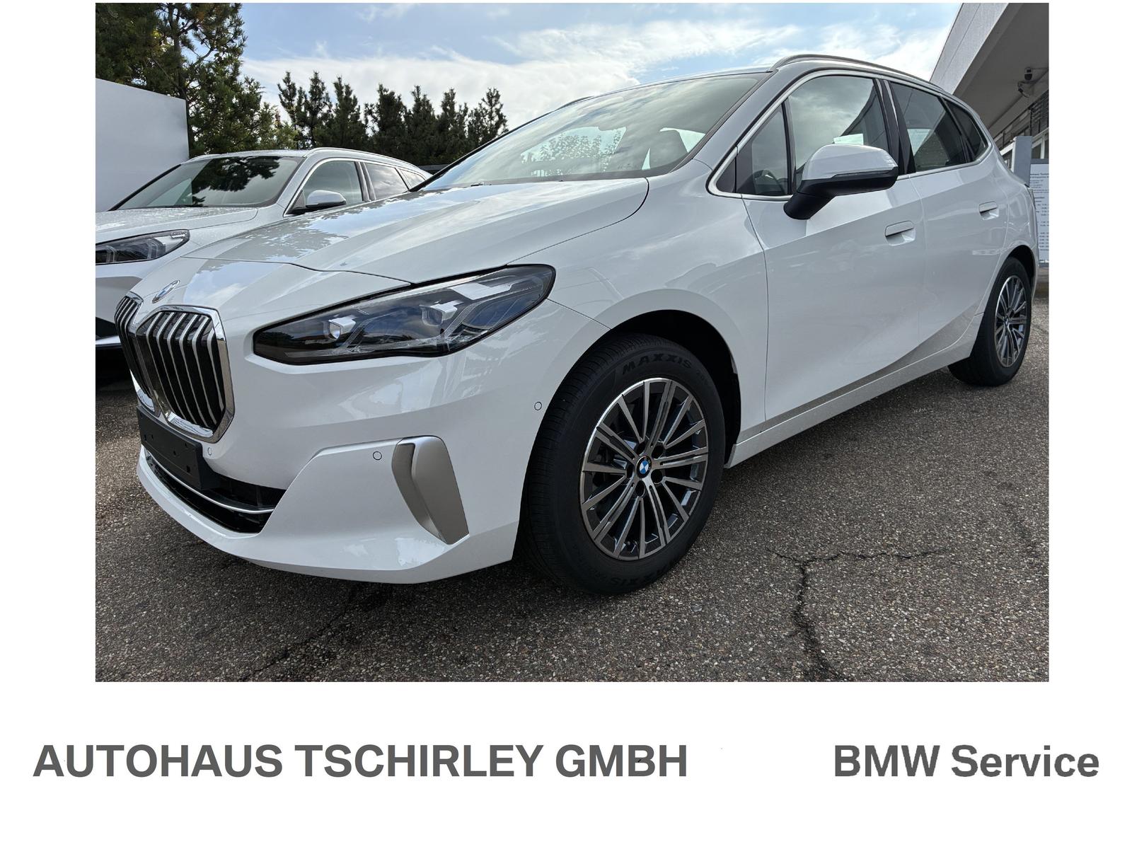 BMW 220i Active Tourer AHK el.Sitze AssistPlus