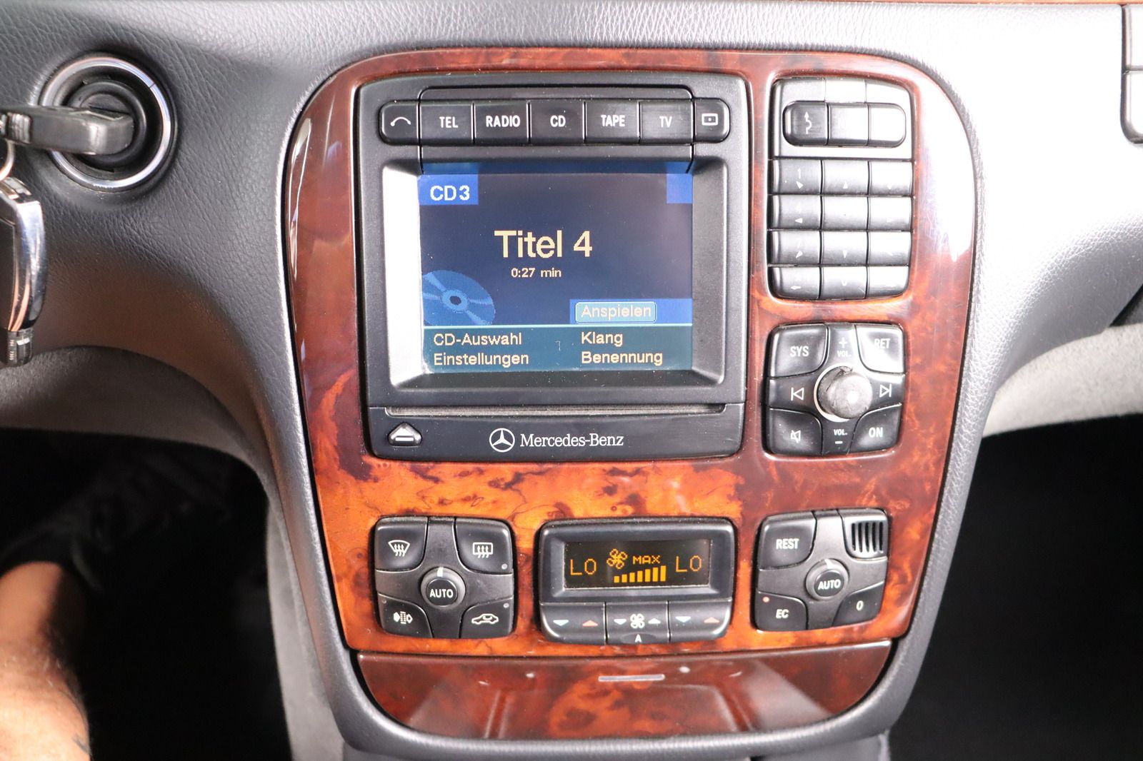 Fahrzeugabbildung Mercedes-Benz S 320 * Memory * Sitzhzg./-lüftung * PDC
