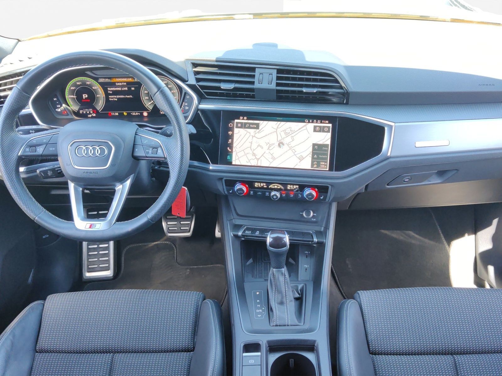 Audi Q3 Sportback 45 TFSIe S line Business*Matrix*EPH foto 5
