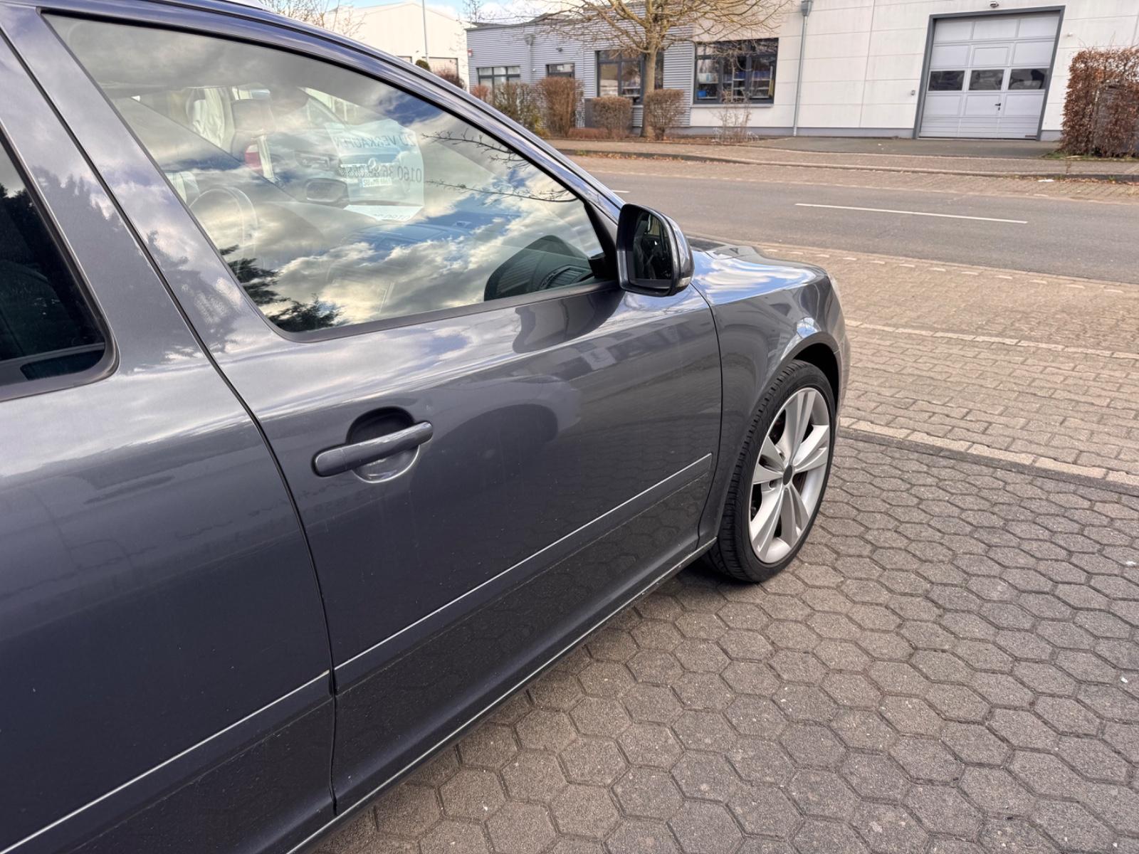 Skoda Octavia 2.0 TFSI DSG RS Combi RS