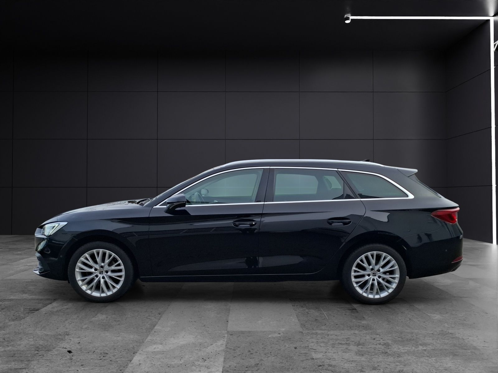 Fahrzeugabbildung SEAT Leon ST TSI Xcellence LED Navi ACC RFK SH