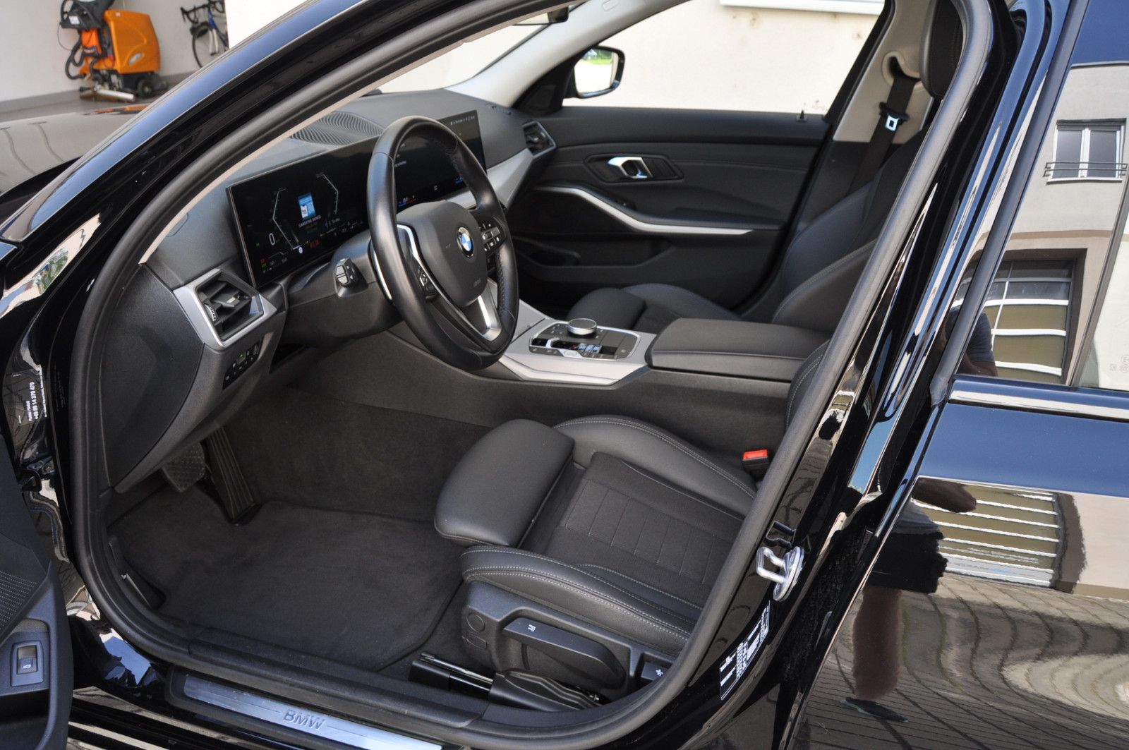 BMW 318i Touring LED Sportsitze HiFi Widescreen AHK foto 12