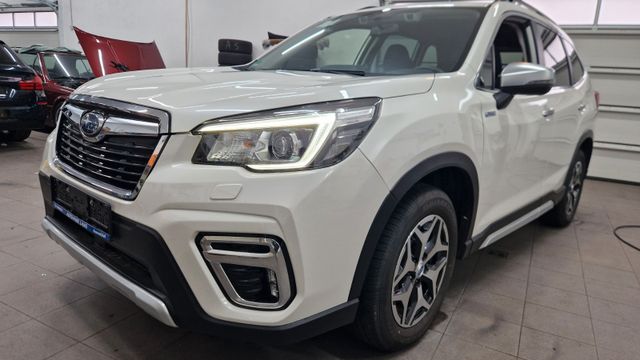 Subaru Forester Active 4WD 1.Hand LED Kamera ACC