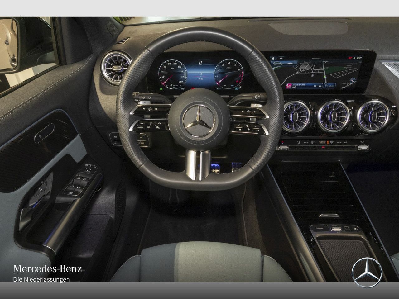 Mercedes-Benz GLA 180 AMG Adv.+/NIGHT/19"/AMBIENTE/KEYL/EASY-P foto 16