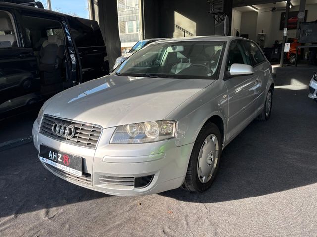 Audi A3 1.6 Attraction