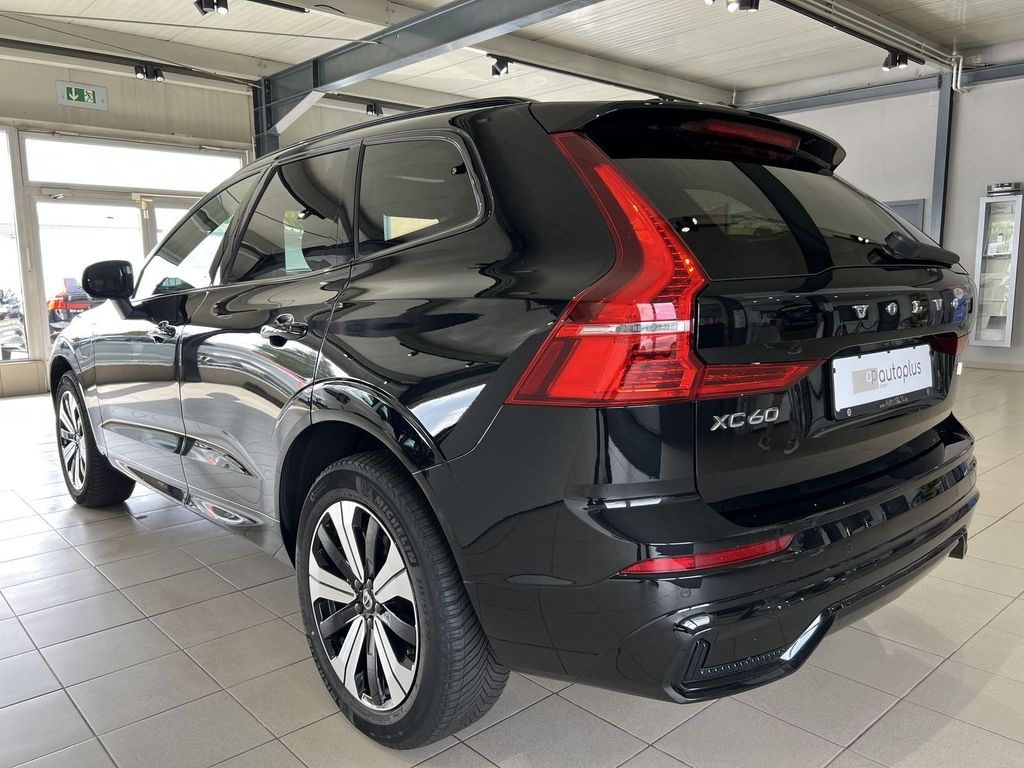 Volvo XC60 T6 Plus Dark Recharge AWD ACC Kamera Leder