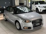 Audi A1 Sportback basis - Audi A1: Silber