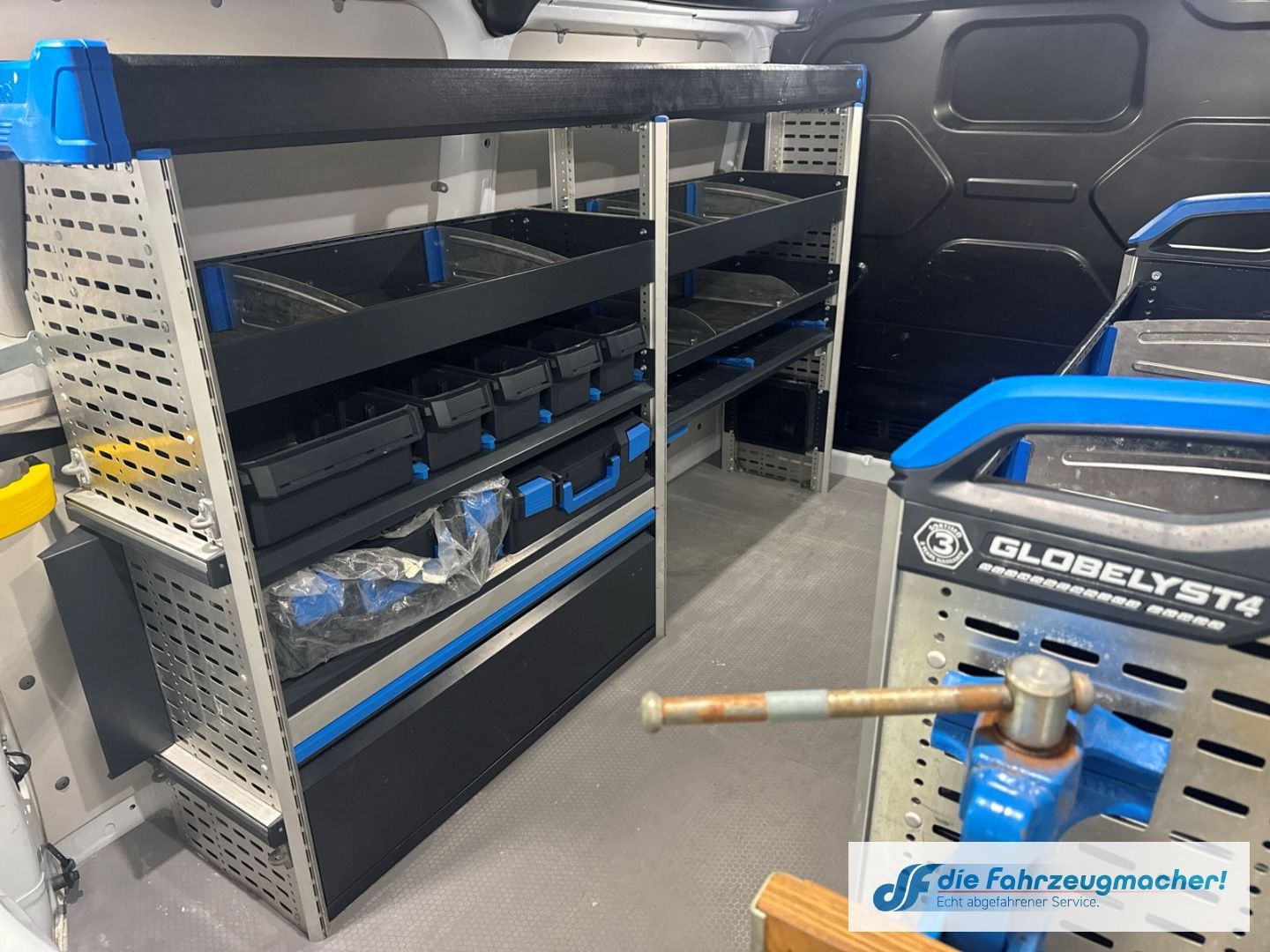 Fahrzeugabbildung Ford Transit Custom Kasten 280 L1 Trend DAB Notbremsa