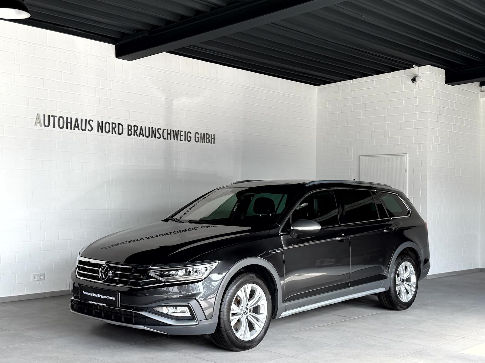 Volkswagen Passat Alltrack Variant 2.0 TDI DSG*Pano*AHK*IQ*