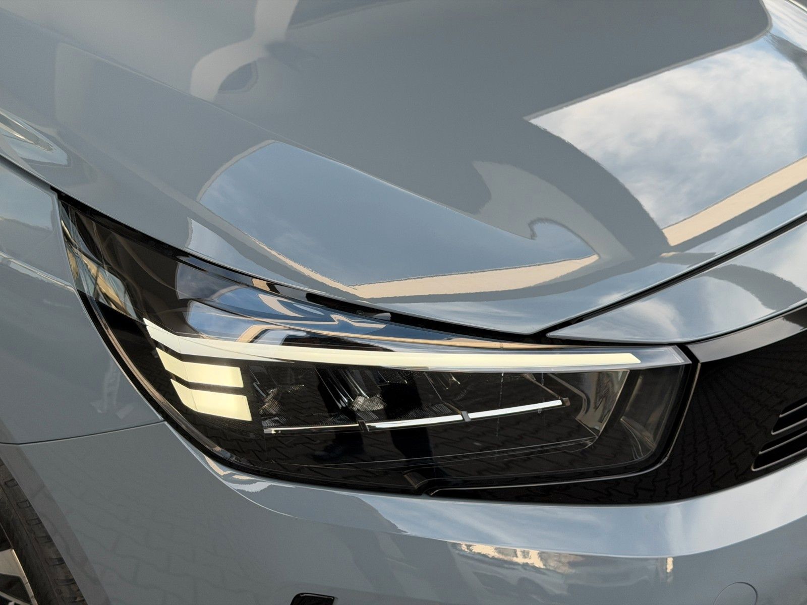 Fahrzeugabbildung Opel Corsa F 1.2 Turbo Edition LED,SHZ,PDC,Facelift
