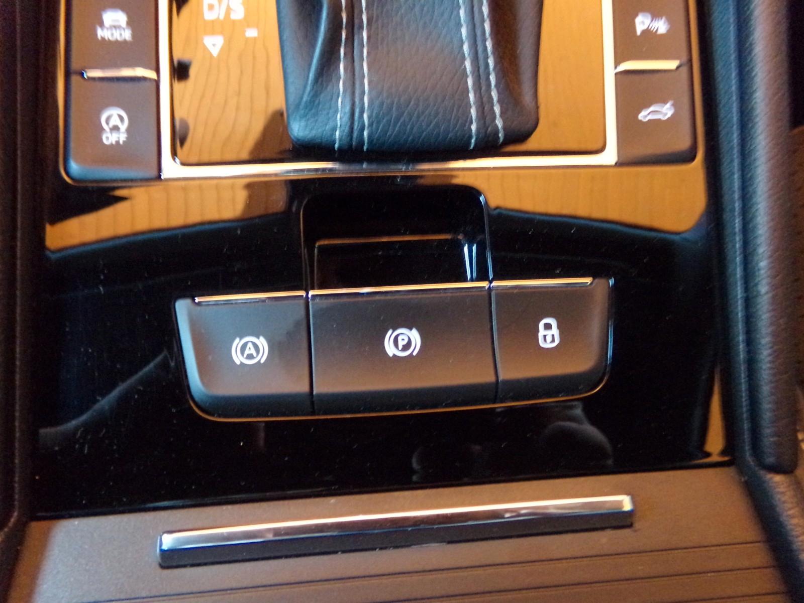 Skoda Superb Combi Sportline 4x4, DSG, Standheizung