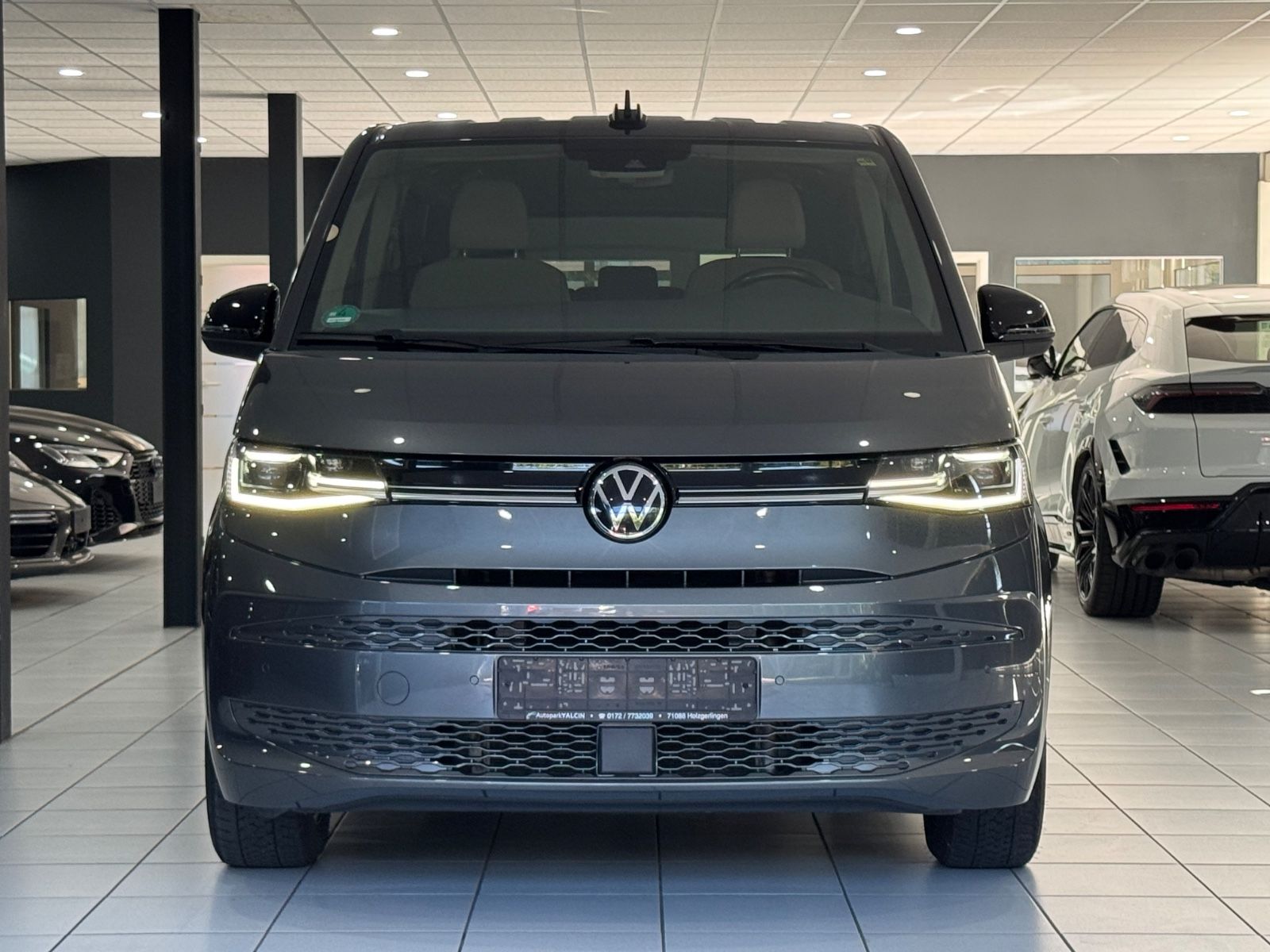 Volkswagen T7 *MULTIVAN*eHYBRID*ACC*2xS-TÜRE*7SITZE*IQ-LIG* imagem 2