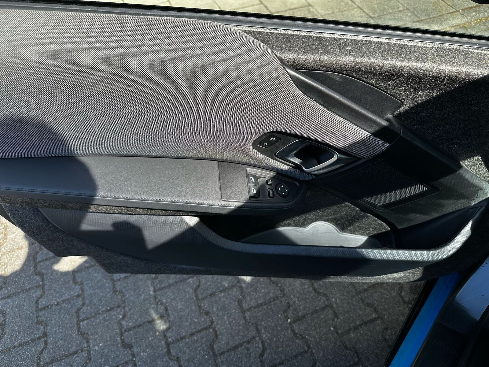 Fahrzeugabbildung BMW i3 s 120Ah PANO+NAVI+LED+SITZHZ+KAMER+TEMP+DAB+M