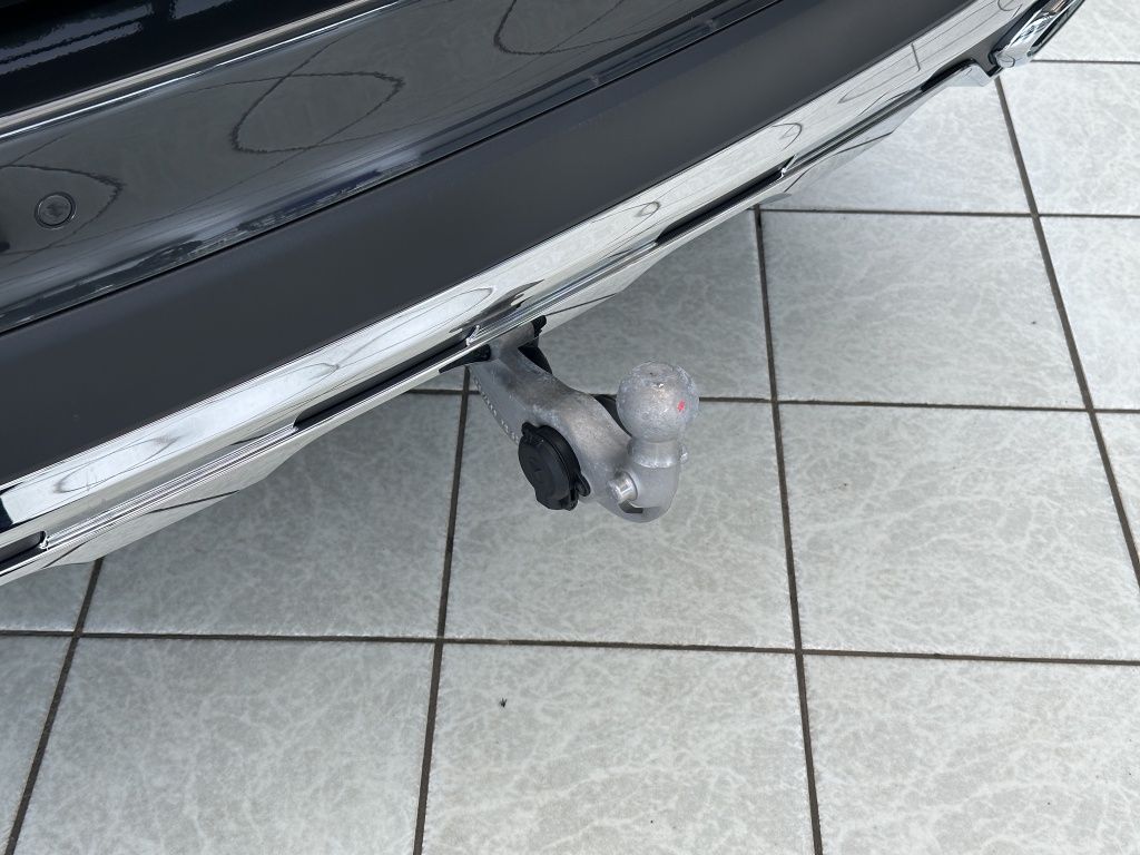 Fahrzeugabbildung Mercedes-Benz GLC 300 d 4M AMG*AHK*DISTR*MEMO*KAM*TOTW*LED