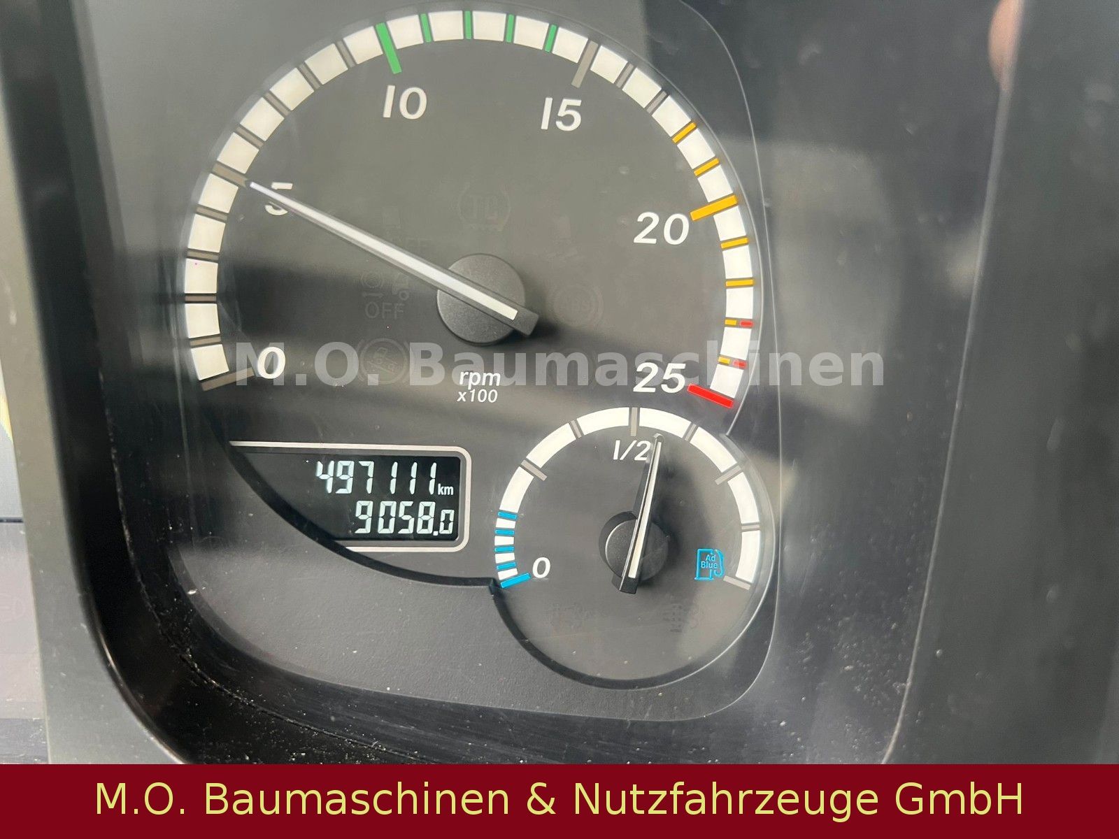 Fahrzeugabbildung Mercedes-Benz Arocs 2158 / Palfinger PK 14002