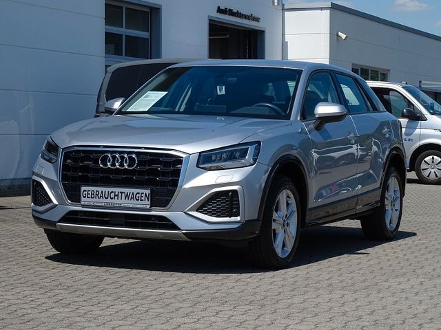 Q2 30 TFSI advanced / Komfort-Paket Plus