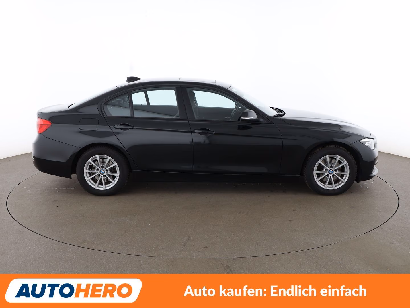BMW 3er 320i Advantage Aut.*NAVI*LED*TEMPO*PDC*SHZ*