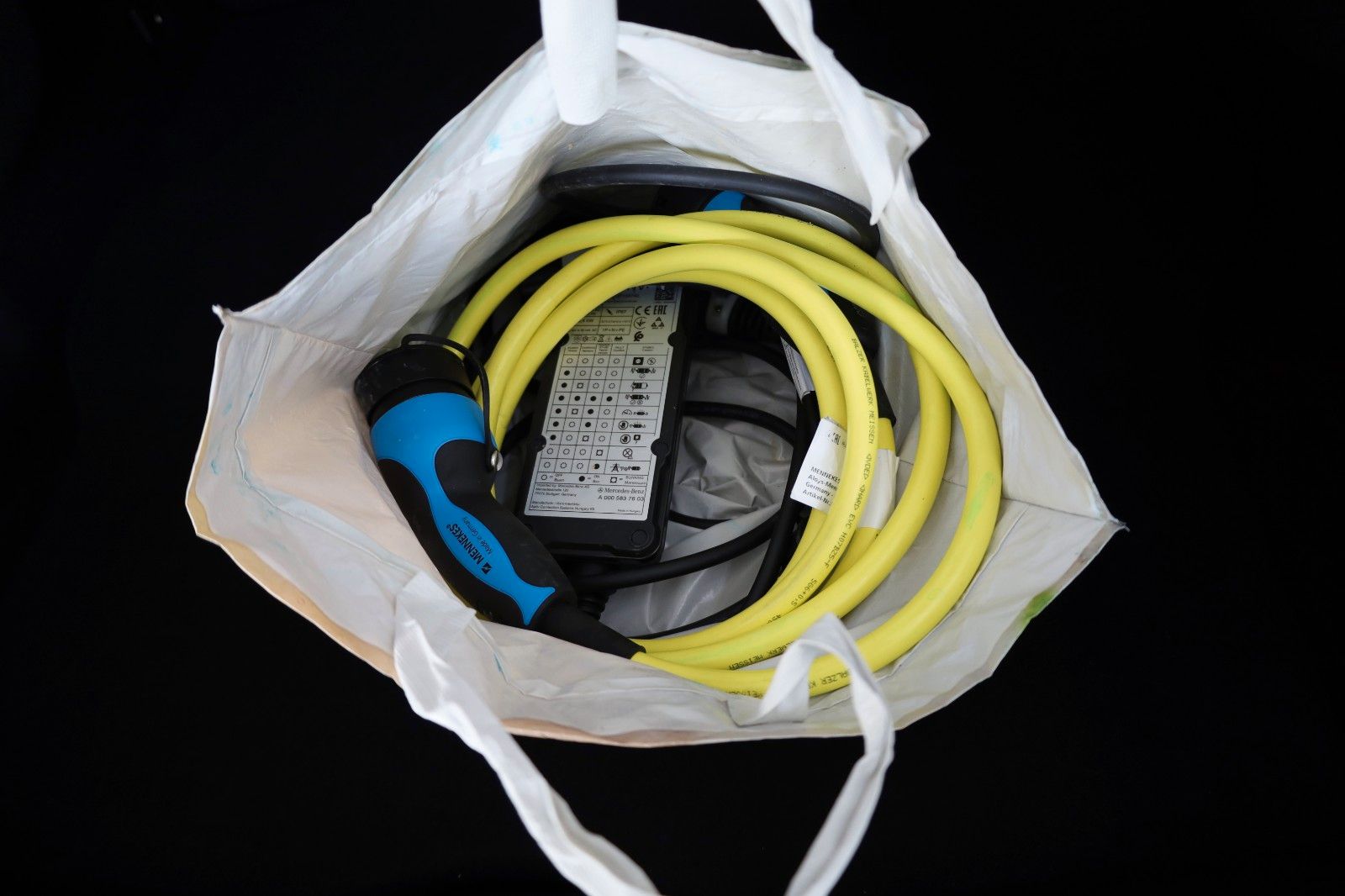 Fahrzeugabbildung Mercedes-Benz CLA 250 e Progressive ,Leder,Navi,LED,SH,Kamera