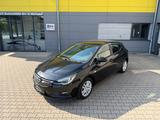 Opel Astra K Lim. Edition/AUTOMATIK/SHZ/KLIMAA*/TEMPO - Opel Astra: Edition