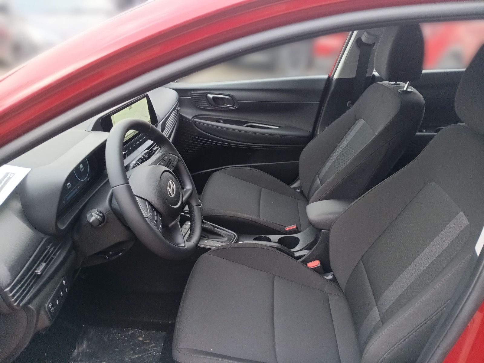 Fahrzeugabbildung Hyundai i20 1.0 T-GDI DCT 100PS Mj.25 Trend BOSE