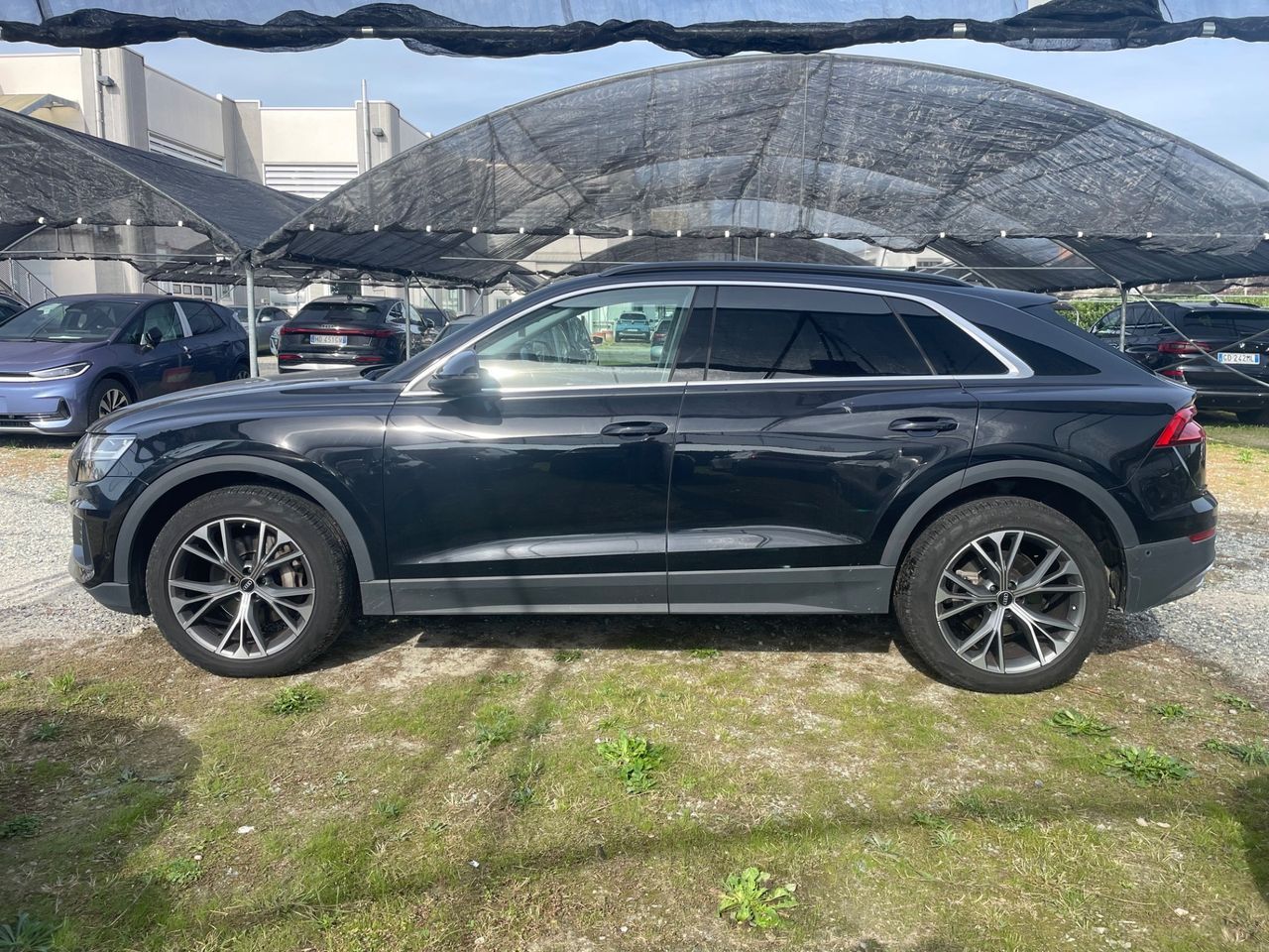 Audi Q8 50 TDI 286 CV quattro tiptronic Sport imagem 3