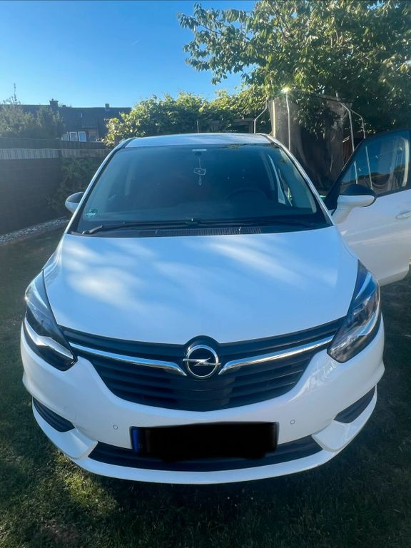 Image of Opel Zafira Tourer