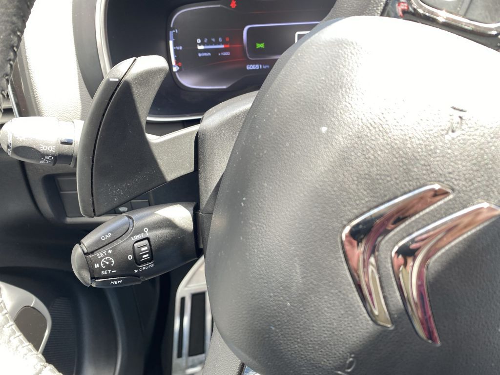 Fahrzeugabbildung Citroën C5 Aircross PT 180 S&S *Automatik* SHINE *AZV*