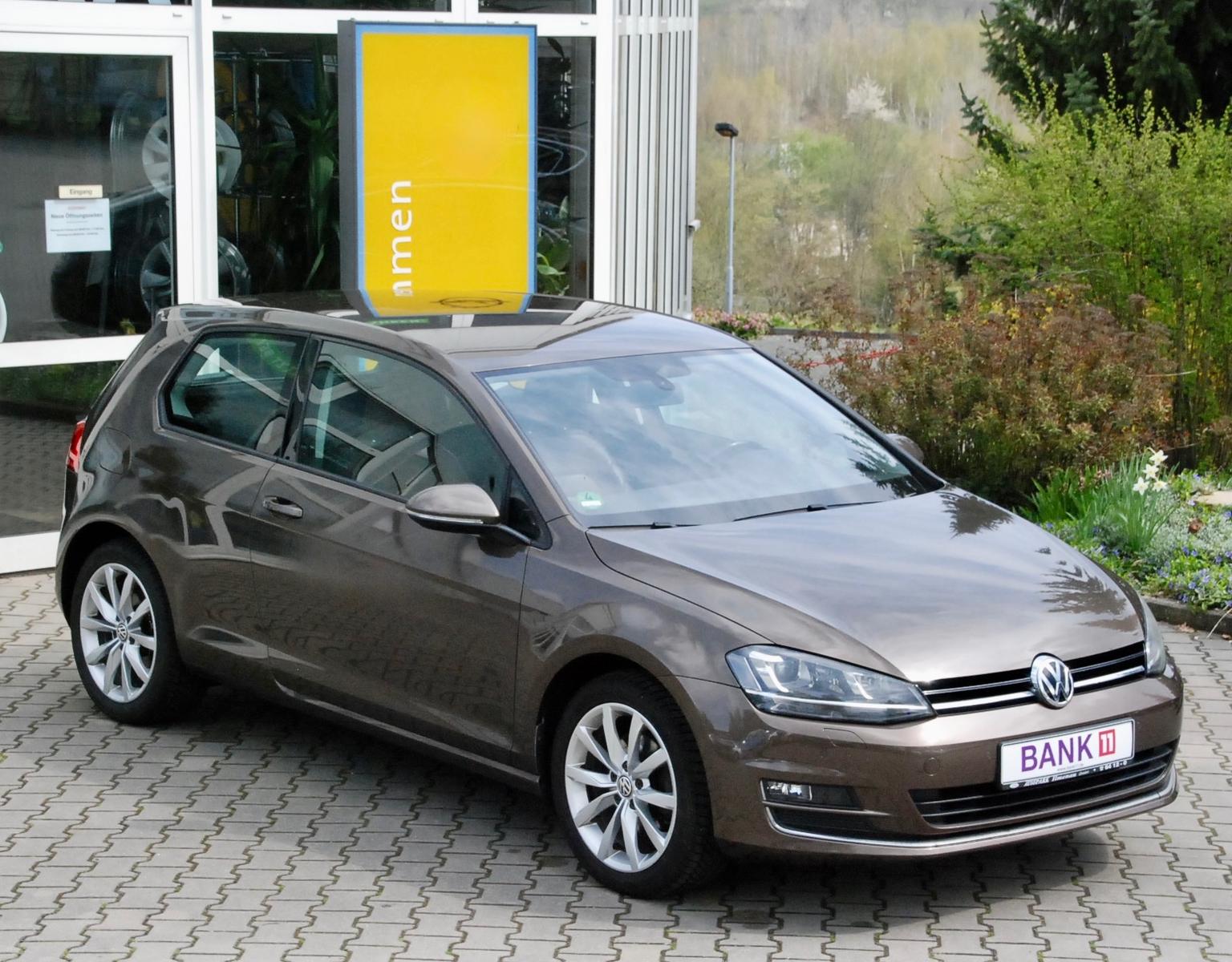 Volkswagen Golf VII 1.4TSI Lim. Highline BMT