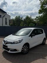 Renault Scenic //Tüv27//1.Hand//8Fachbereift//Checkheft. - Renault Scenic: 1.8