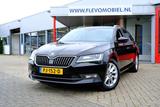 Skoda Superb kombi 1.6 TDI Style Business Xenon|Navi|P - Skoda Superb: Business