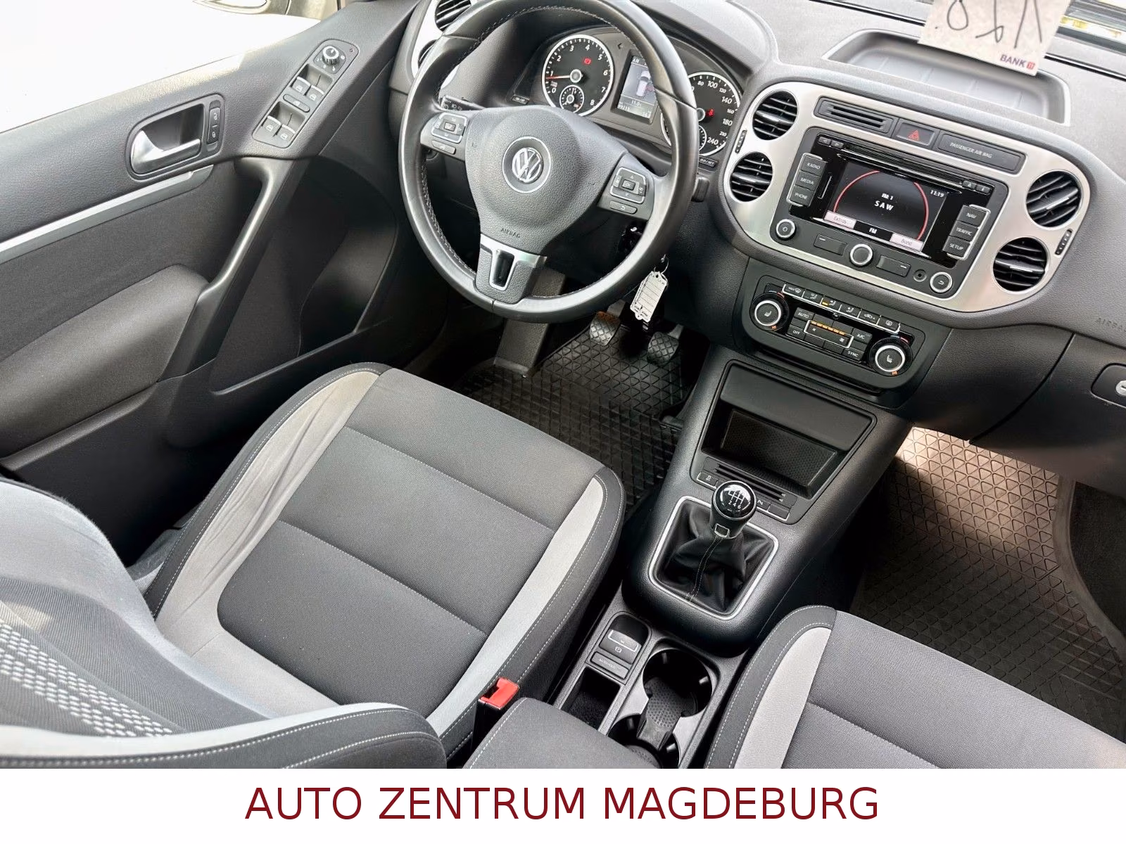 Volkswagen Tiguan Life *2.HAND*NAVI*AHK*TEMPOM.*SITZH.*PDC*