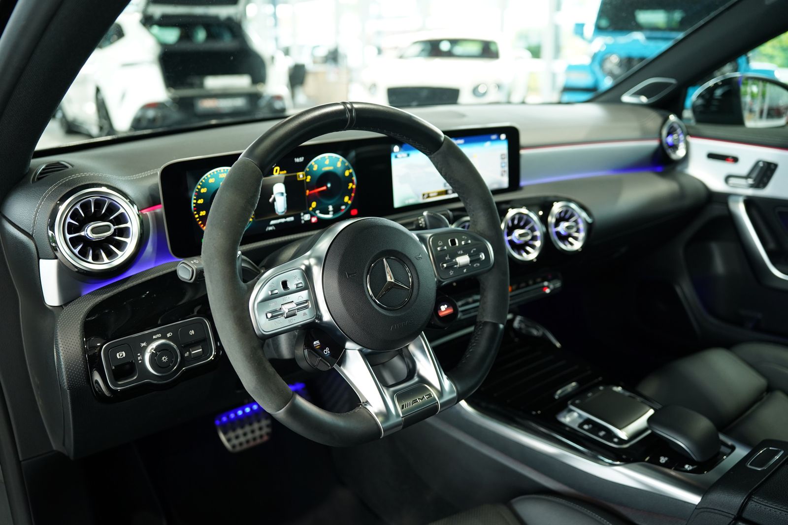 Mercedes Benz A 35 Amg