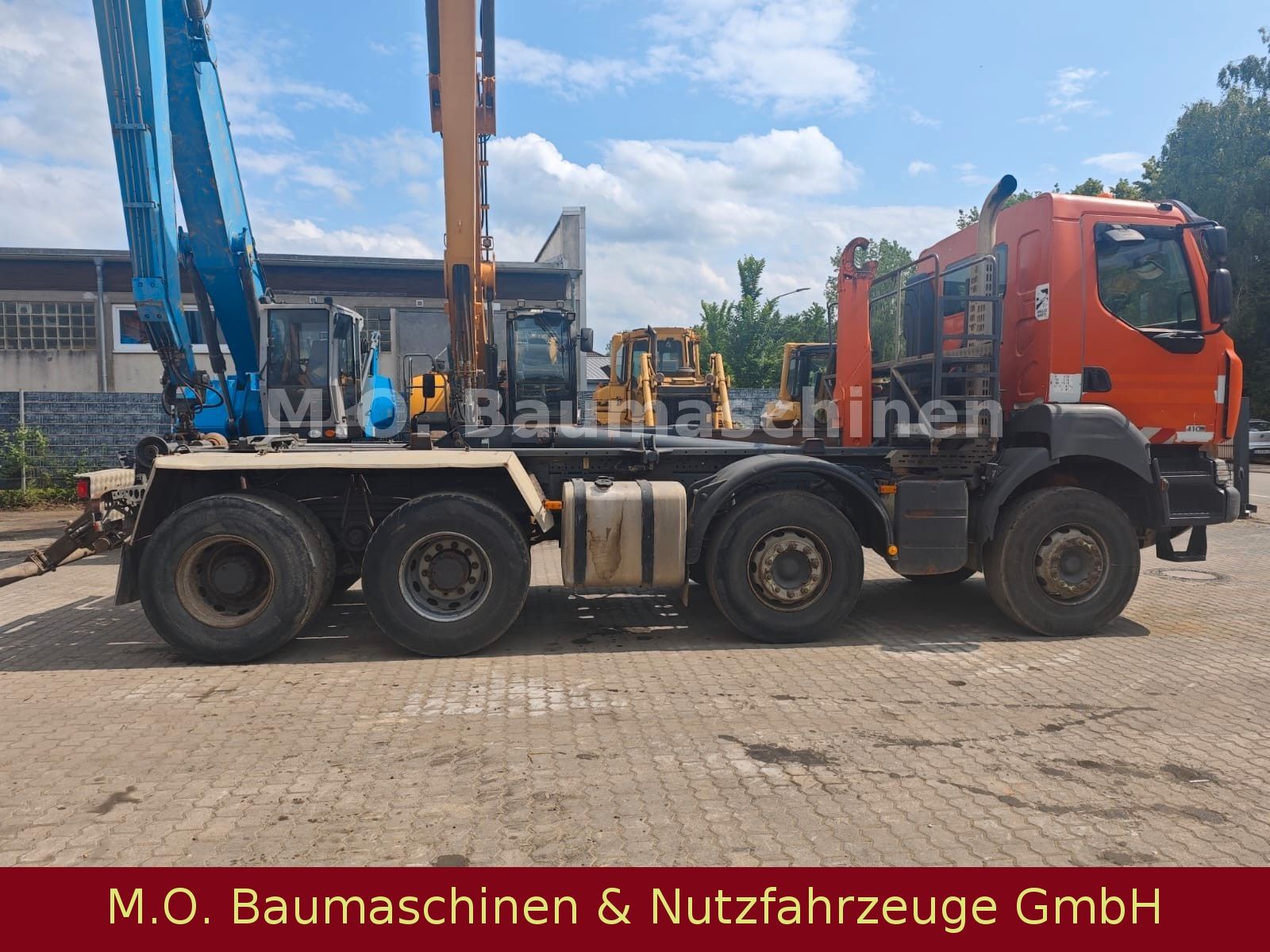 Fahrzeugabbildung Renault Kerax 410-32 / AC/ 8x4 /
