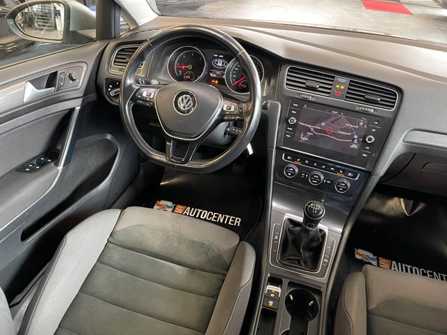 Volkswagen Golf VII Variant *ACC*NAVI*SHZ*PDC*LED*TOUCH*