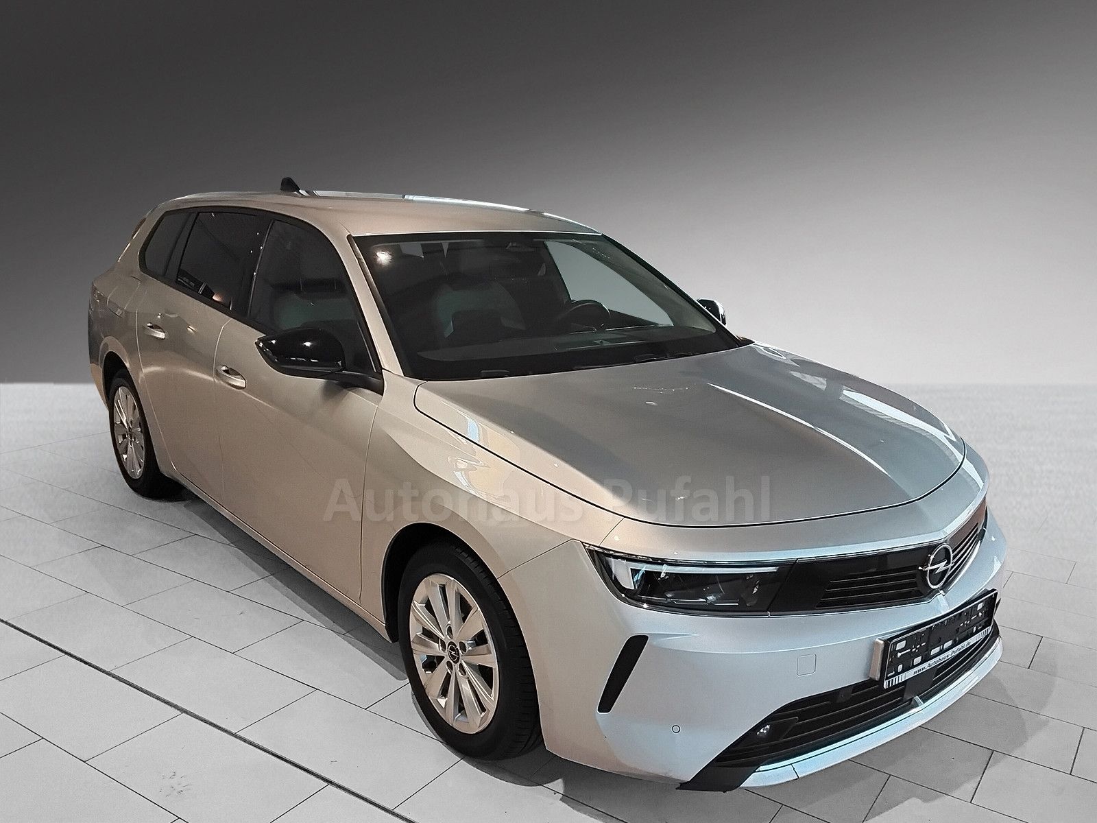 Opel Astra top Ausstattung, sparsam, vom Opel Partner