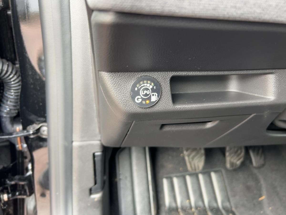 Renault Clio - Bild 15