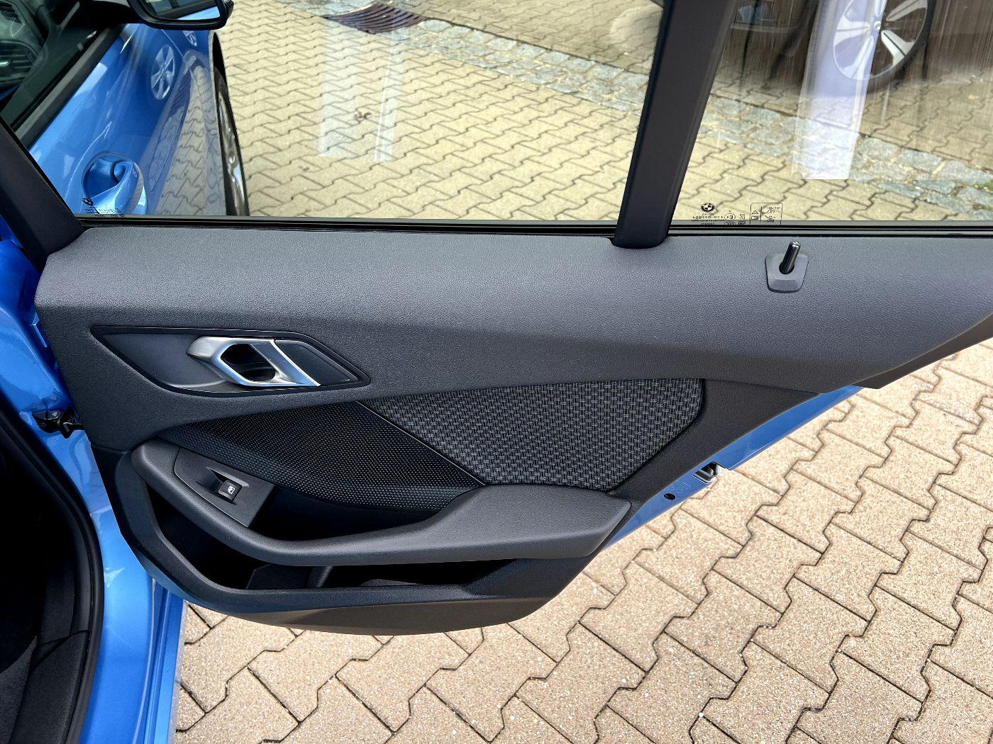 BMW 116 d Advantage *LED Navi AHK Pano-SD DAB Kamera*, миниатюра 15